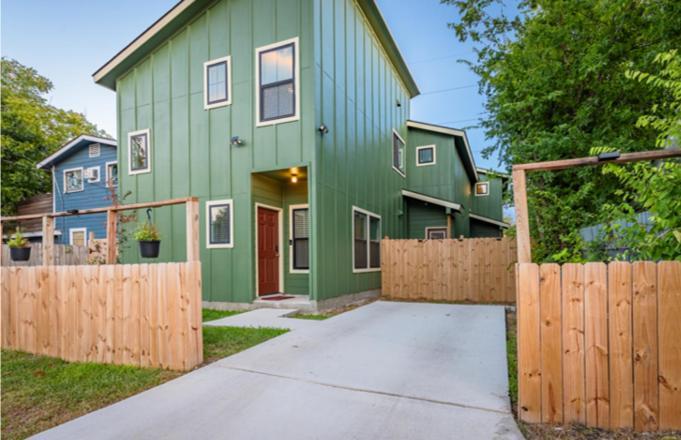 Eastlawn Place Cozy 2 Bdrm Townhome Near Downtown San Antonio Exterior photo
